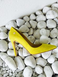 Лимонные туфли-лодочки